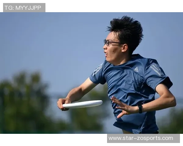 飞盘运动热潮席卷深圳飞盘队引领力量变革体育新风尚